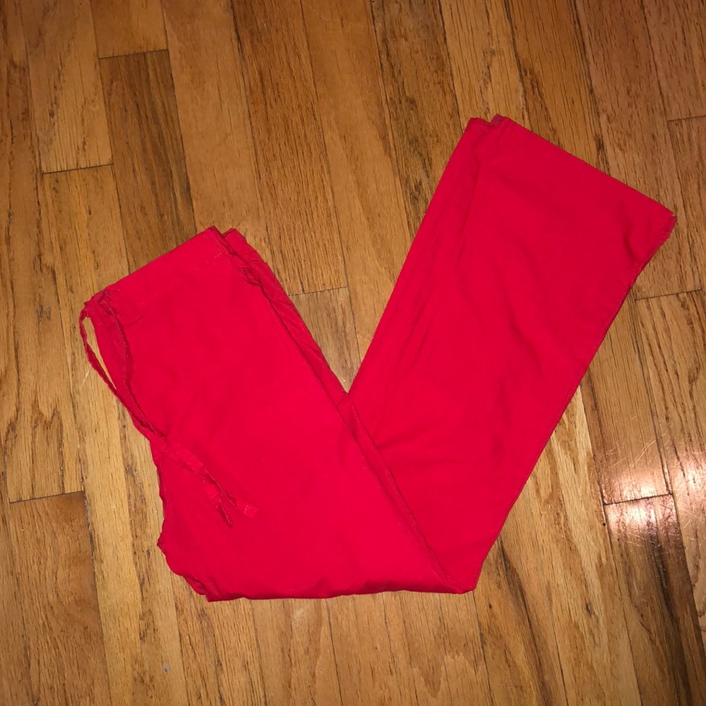 RED SCRUB BOTTOMS